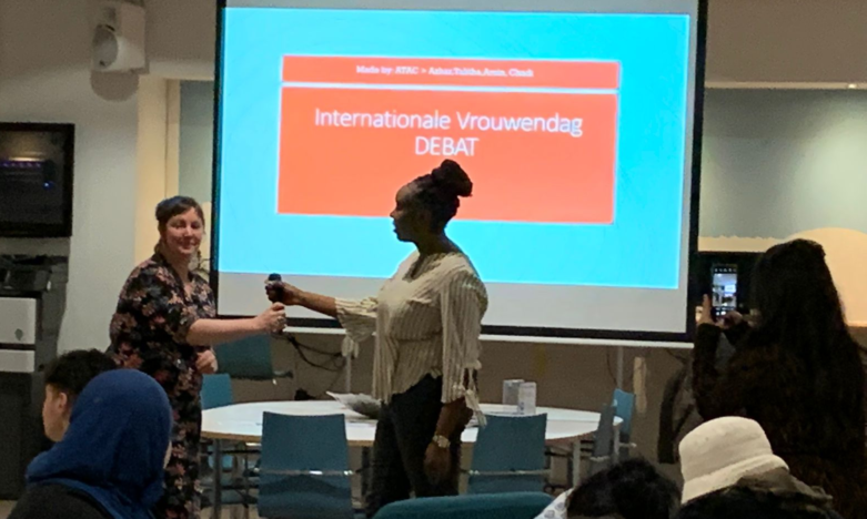 Debat Internationale Vrouwendag 2022 - 3a